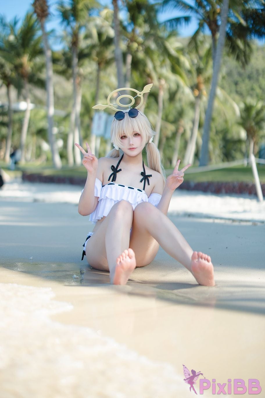 Cosplayer lunananya Blue Archive Ajigu Rifumei Swimwear PixiBB.COM 002
