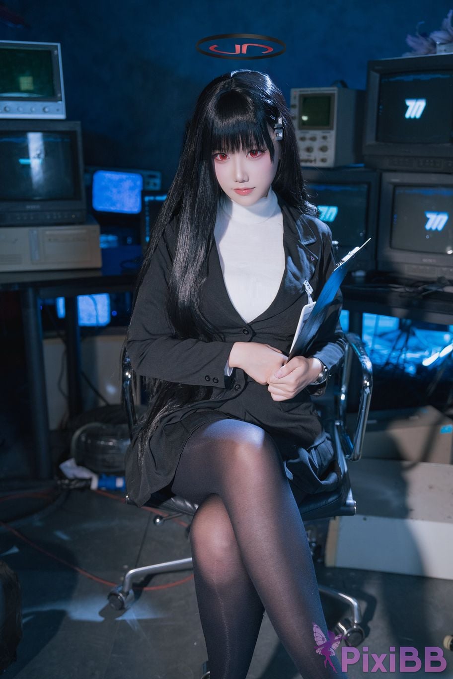 Coser lunananya Blue Archive PixiBB.COM 002