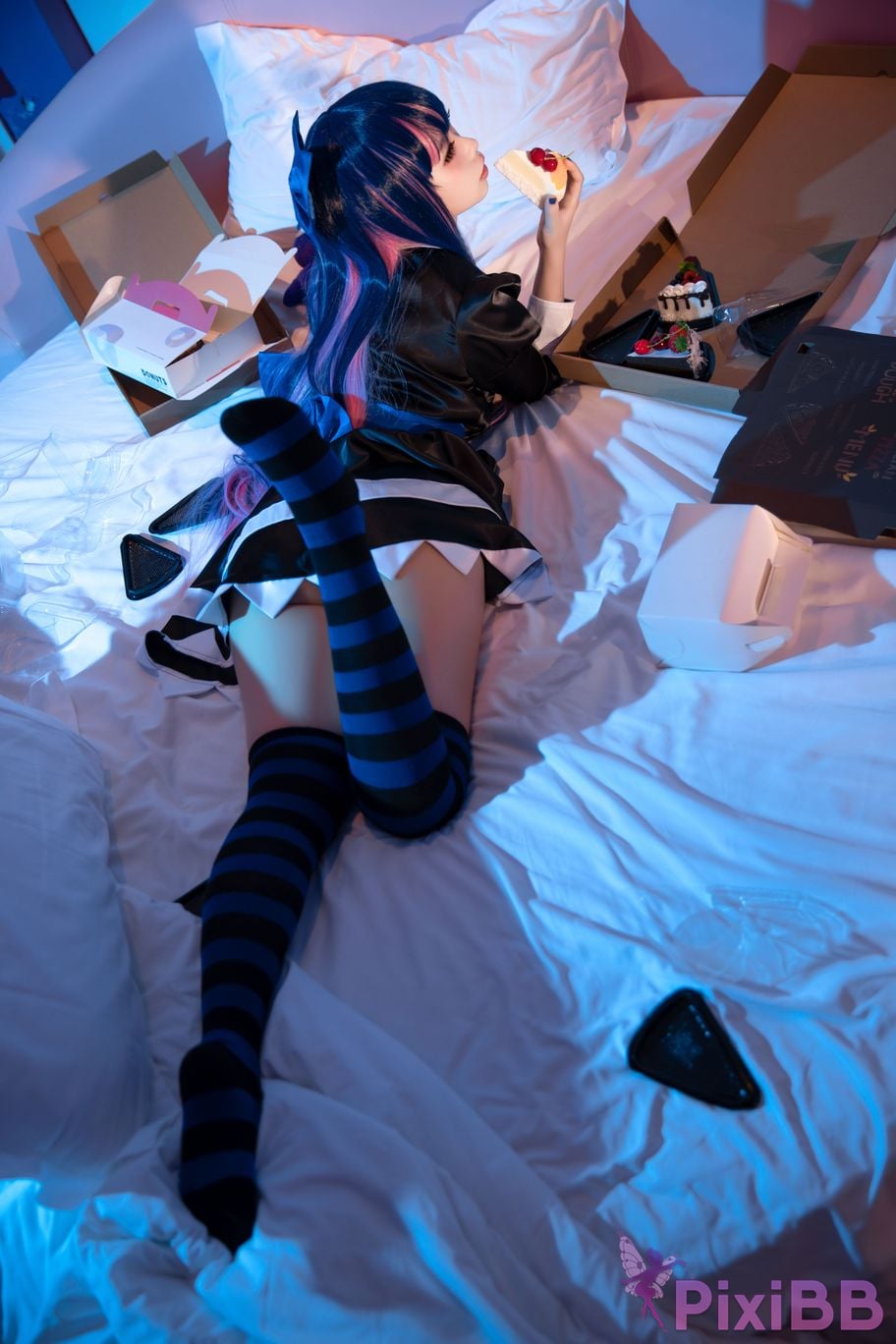 Cosplayer G44 wont get hurt Garter Angel Stork towel PixiBB.COM 006