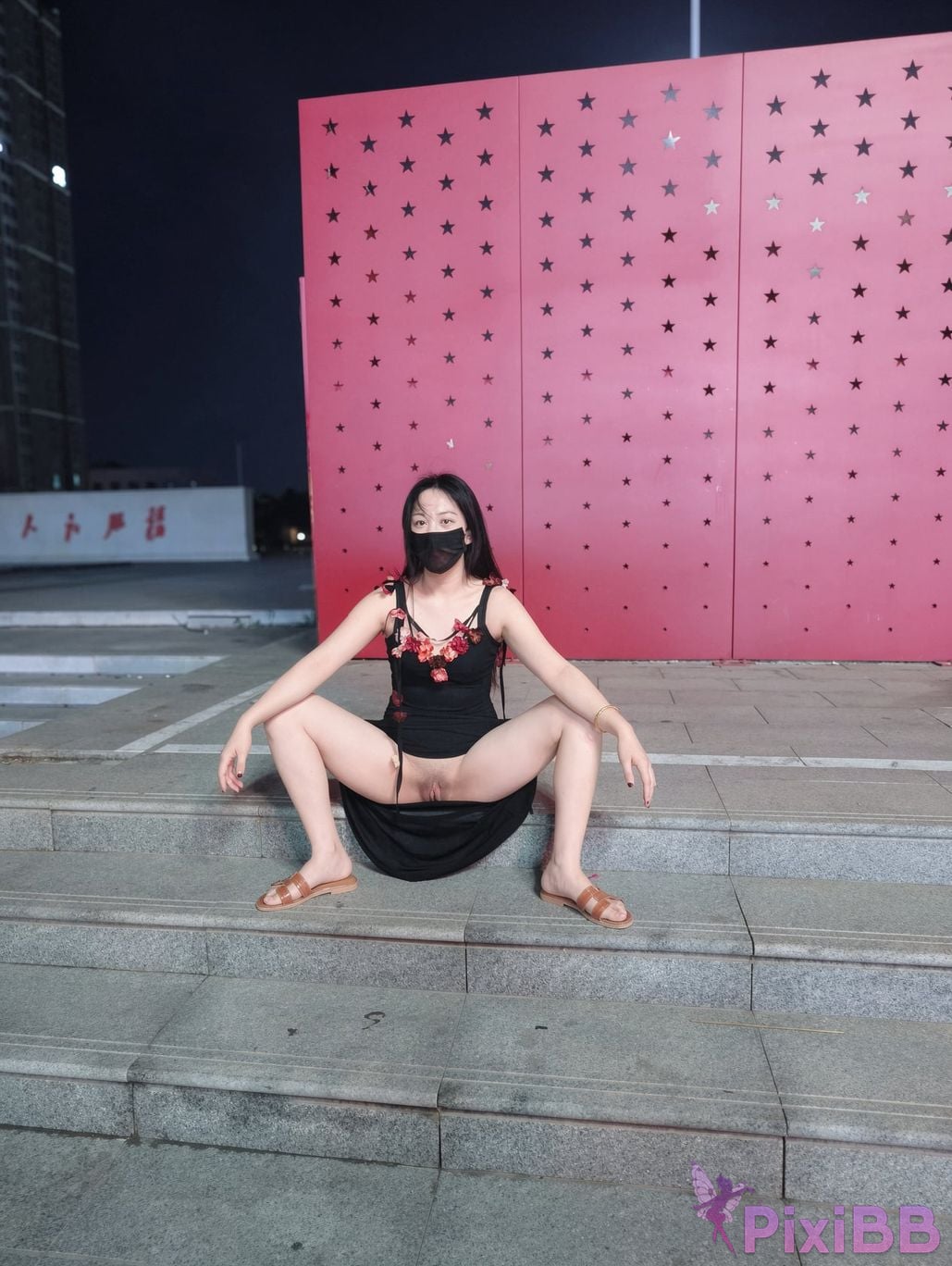 OtherXXX HESRTLESS Top slutty wife reveals too much P Private photography benefits PixiBB.COM 144