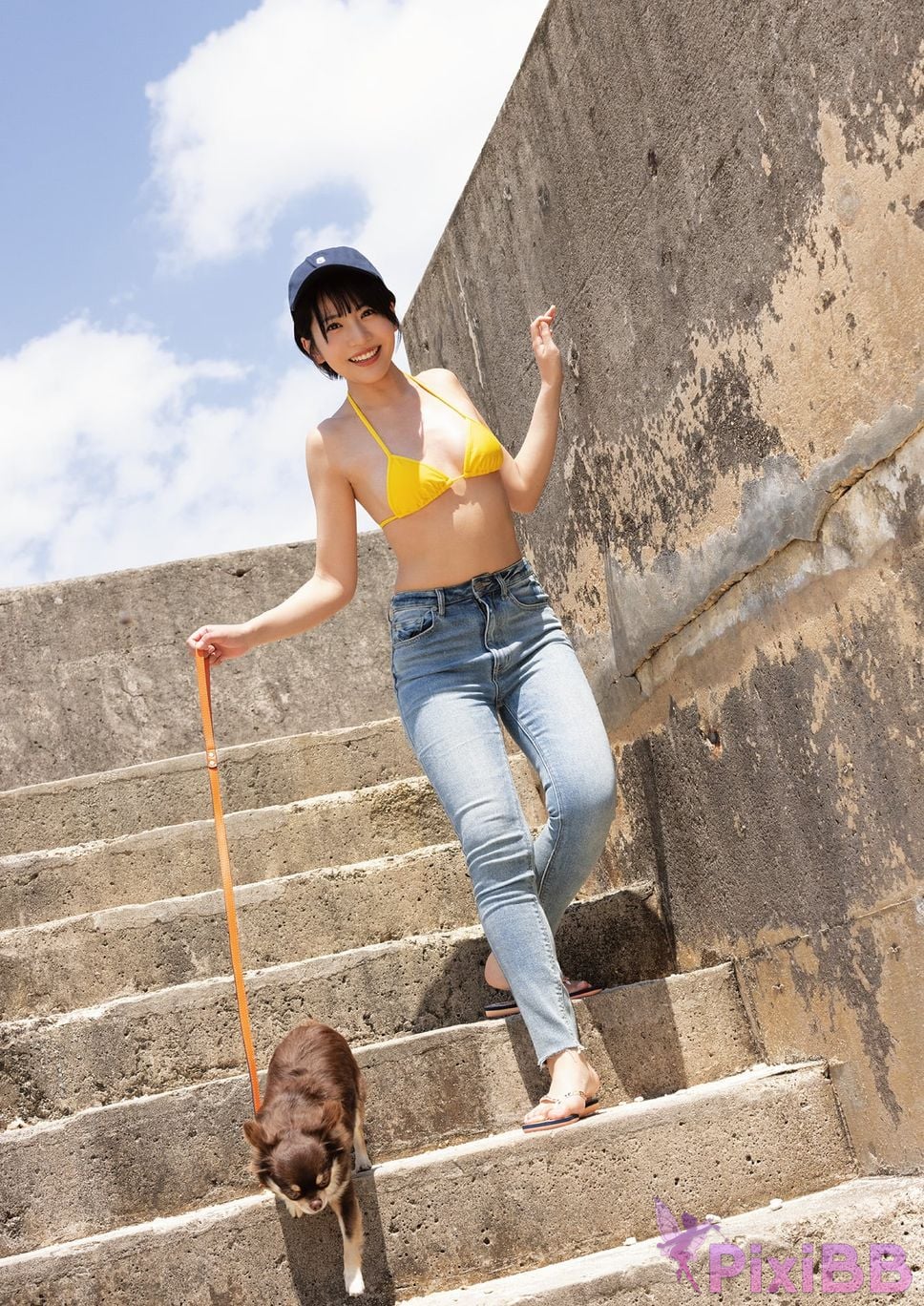 Japanese Idol Moeka Sasaki First photo book number one PixiBB.COM 012