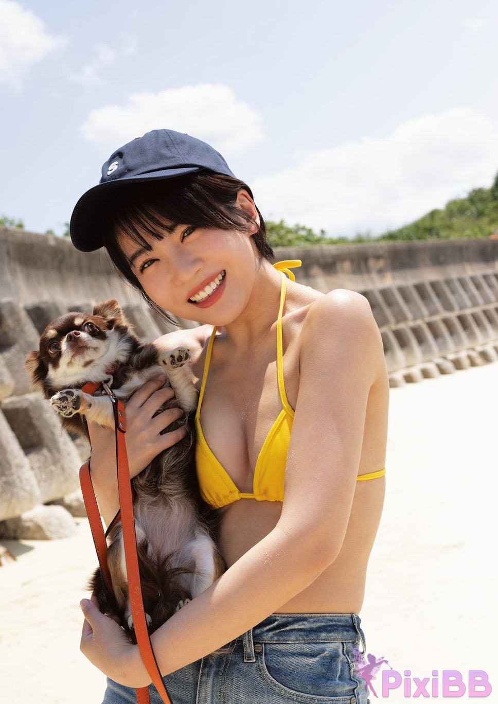 Japanese Idol Moeka Sasaki First photo book number one PixiBB.COM 014