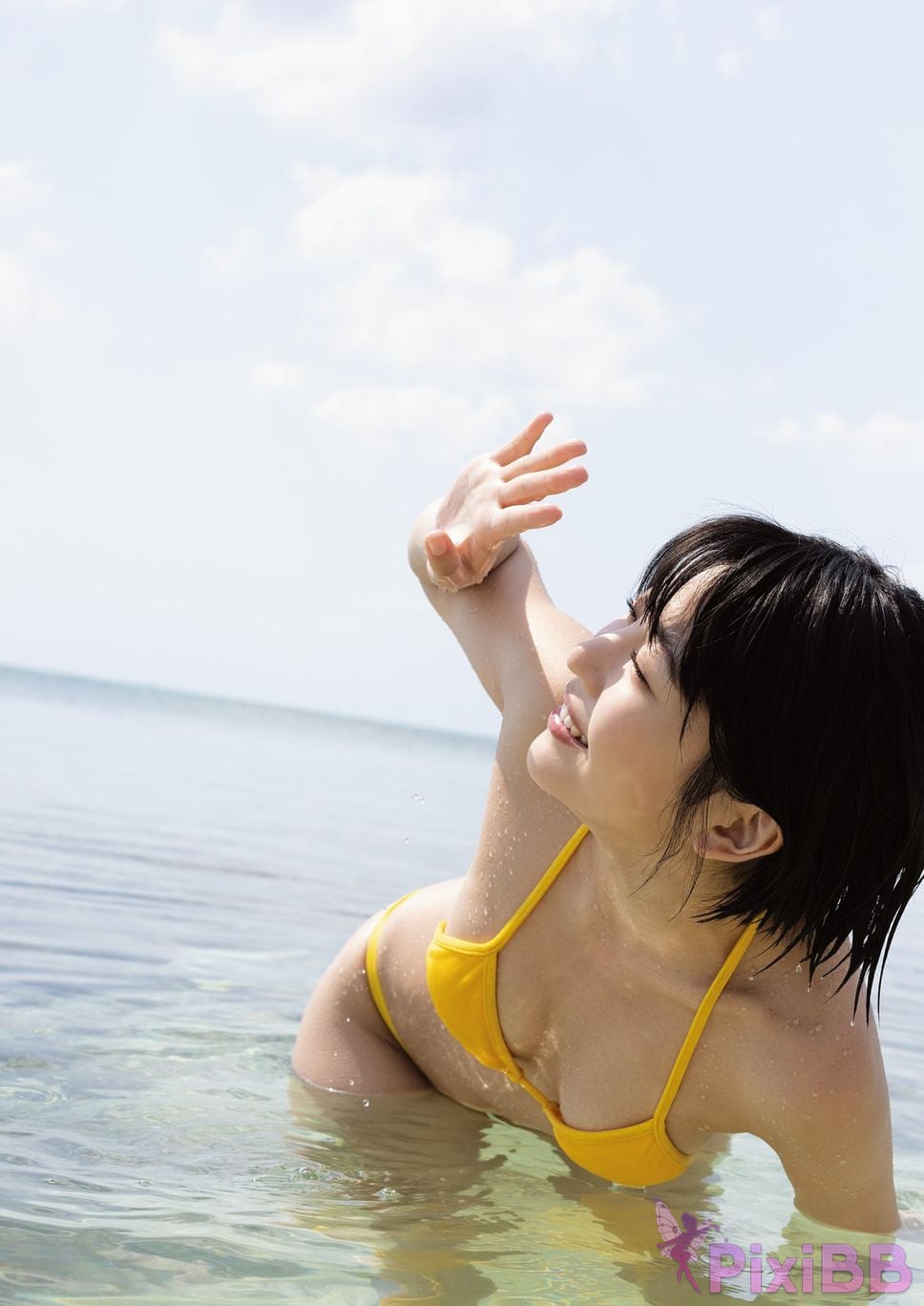 Japanese Idol Moeka Sasaki First photo book number one PixiBB.COM 024