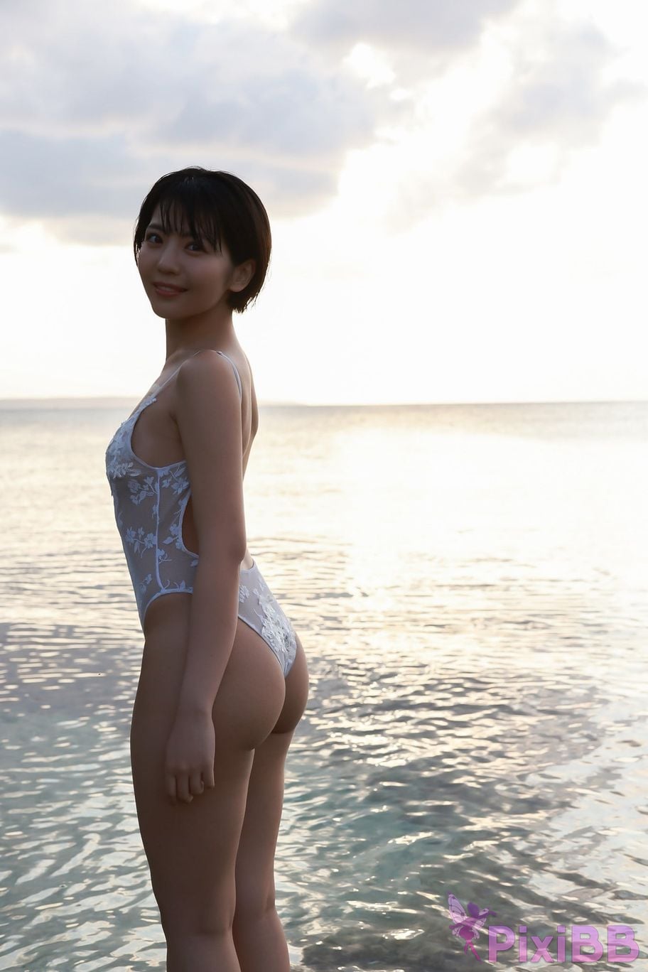 Japanese Idol Moeka Sasaki Weekly modern digital photo collection Passionate butt queen PixiBB.COM 003